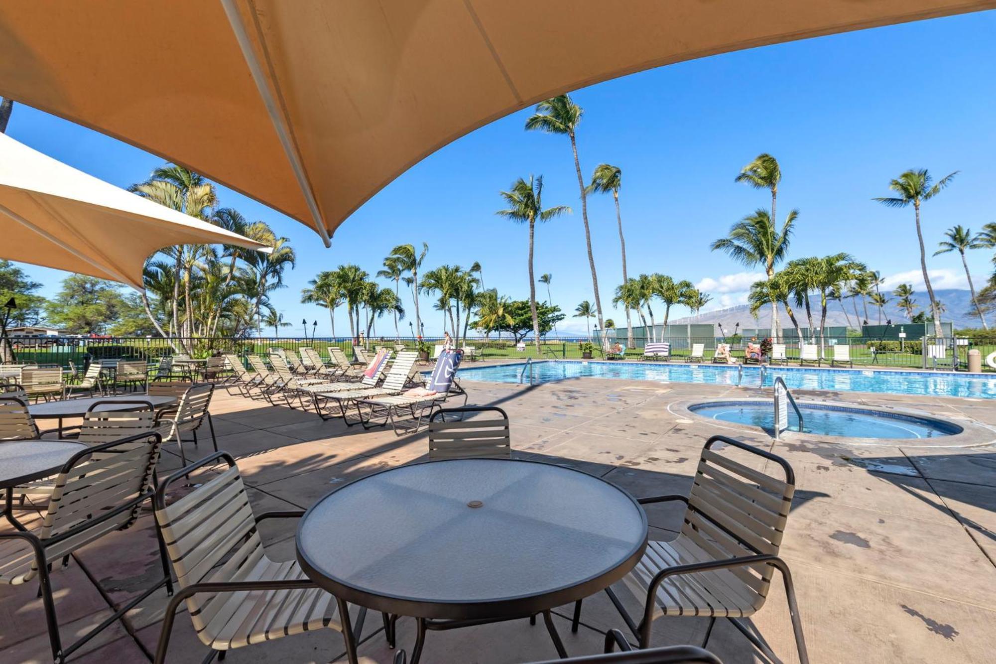 Maui Sunset Aparthotel Кихеи Екстериор снимка